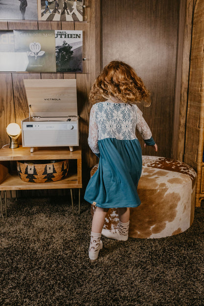 Georgia Bamboo with Lace Dress