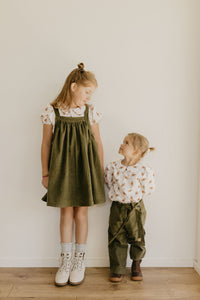 Olivia Pinafore