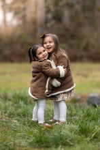 Load image into Gallery viewer, Corduroy Noa Coat
