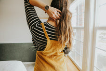 Load image into Gallery viewer, Women&#39;s Parker Jumper - Tate &amp; Adele