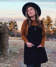 Load image into Gallery viewer, Women&#39;s Parker Jumper - Tate &amp; Adele
