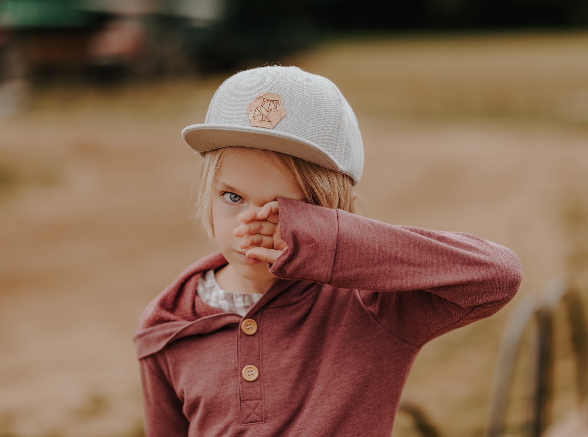 Hat snaps outlet