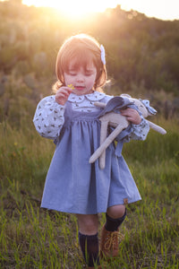 Olivia Pinafore
