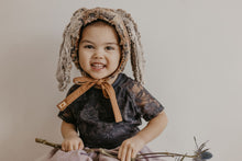 Load image into Gallery viewer, Lace Lined Top